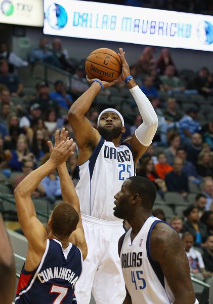 她屡次凭借 她屡次凭借